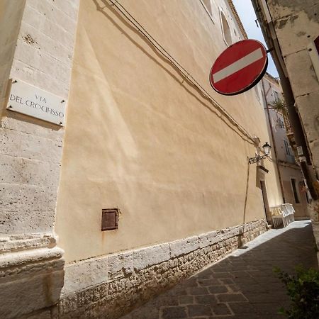 Ortigia Charme Piazza Duomo Apartment Syracuse ภายนอก รูปภาพ