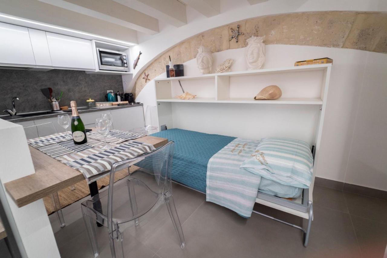 Ortigia Charme Piazza Duomo Apartment Syracuse ภายนอก รูปภาพ