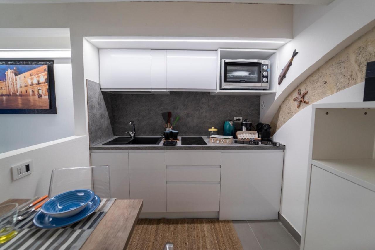Ortigia Charme Piazza Duomo Apartment Syracuse ภายนอก รูปภาพ