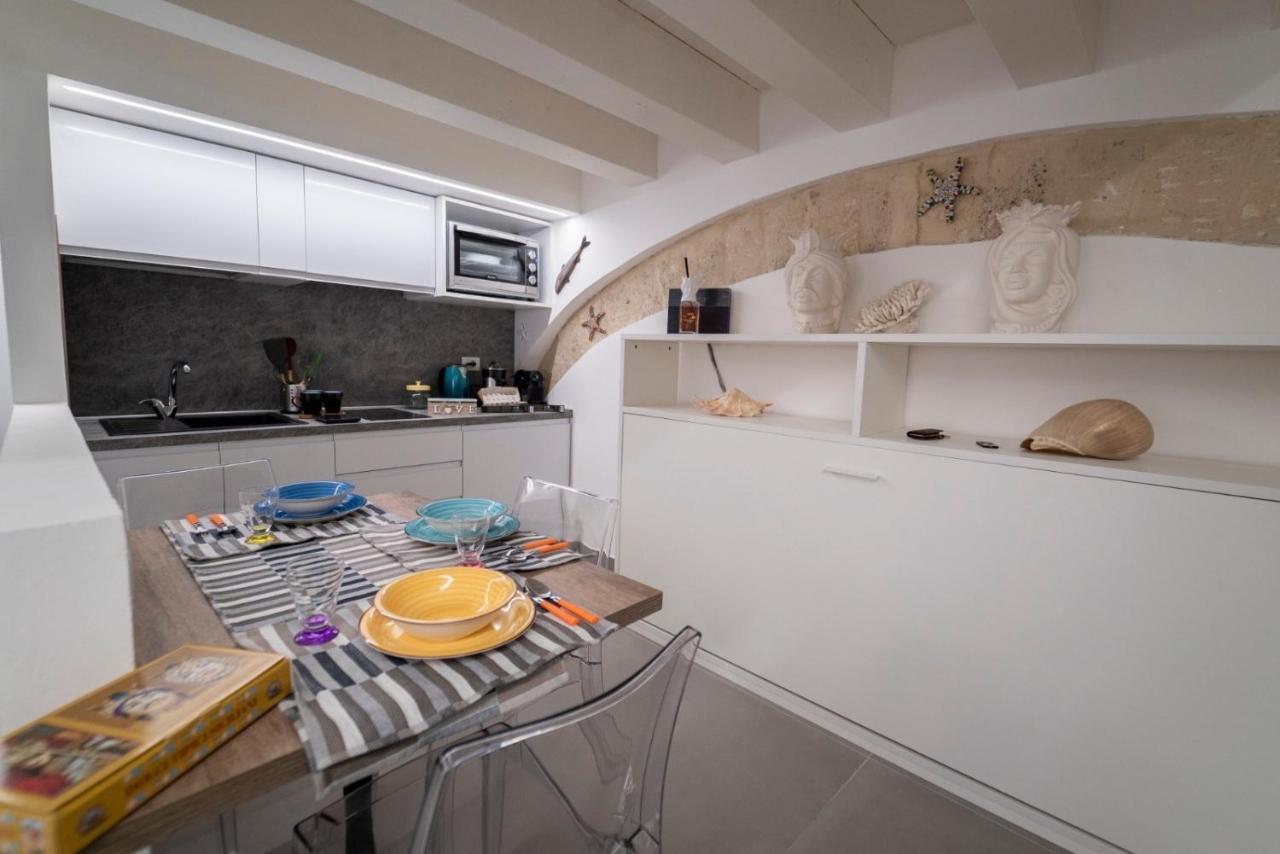 Ortigia Charme Piazza Duomo Apartment Syracuse ภายนอก รูปภาพ