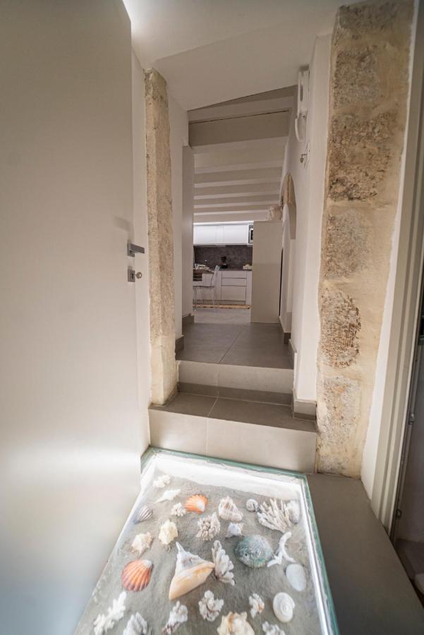 Ortigia Charme Piazza Duomo Apartment Syracuse ภายนอก รูปภาพ
