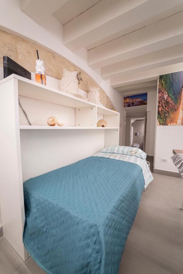 Ortigia Charme Piazza Duomo Apartment Syracuse ภายนอก รูปภาพ